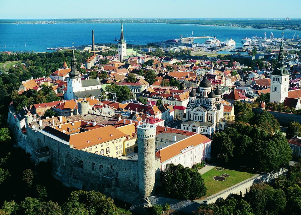 Hermann View Apartment Tallinn Buitenkant foto